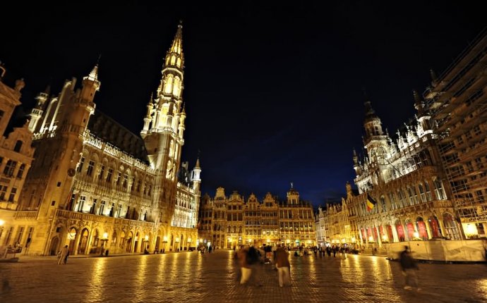 40 Very Beautiful Pictures And Photos Of The Grand Place In