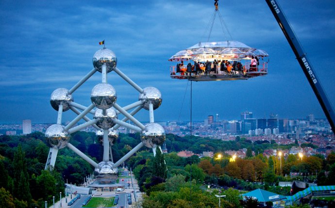 Dinner In The Sky | The most beautiful high experience !