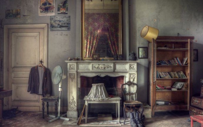 Inside the abandoned Belgian mansion brimming with expensive