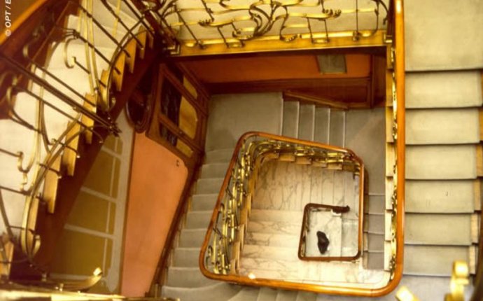 Nouveau staircase. | Architecture. | Pinterest | Nappe